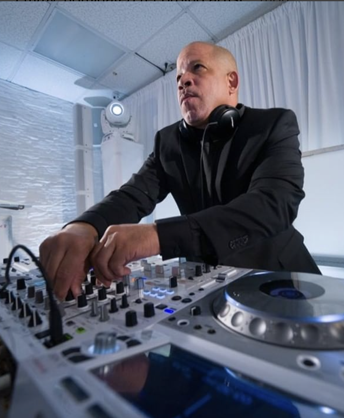 DJS - SPEEDY-LEGS.COM